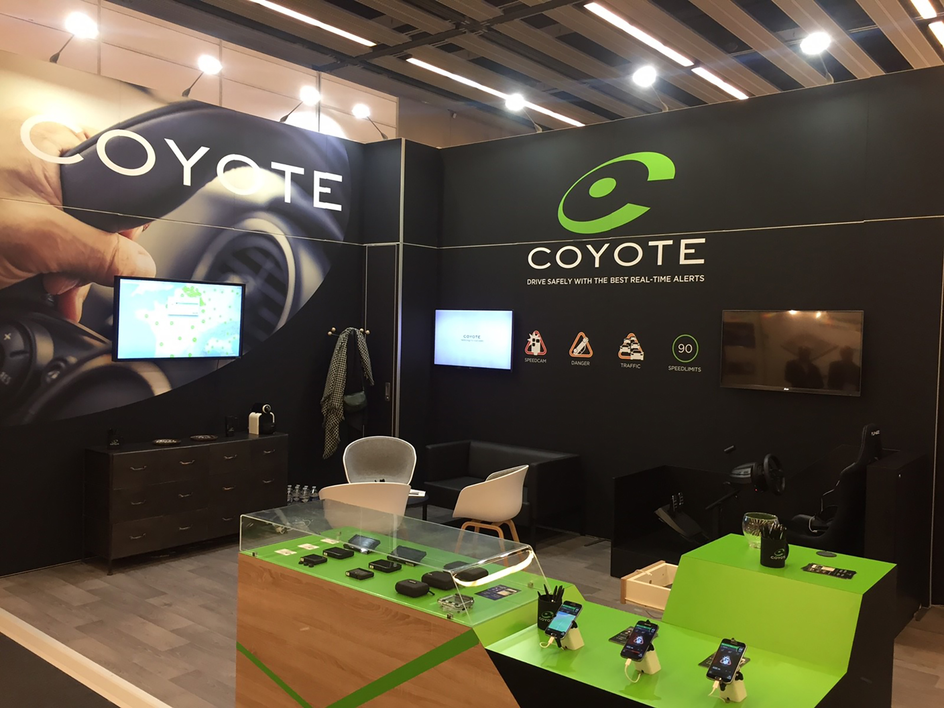 Coyote 30m² MWC Barcelone